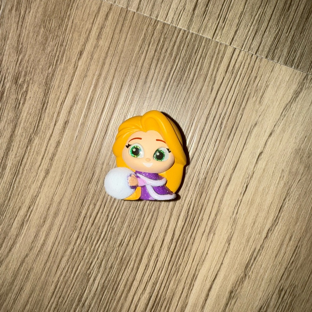 ⭐️Tangled  Disney Doorable⭐️‎